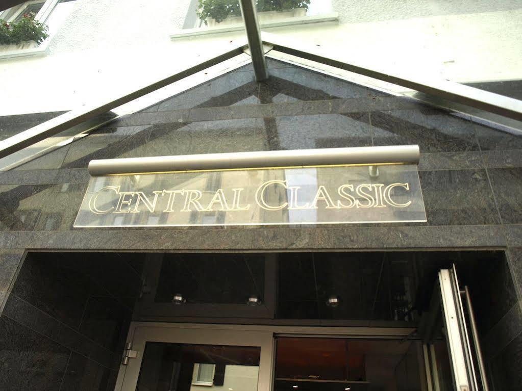 Central-Classic Hotel Stuttgart Exterior foto